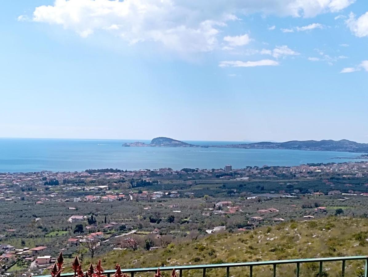 דירות Maranola Casa Ines מראה חיצוני תמונה