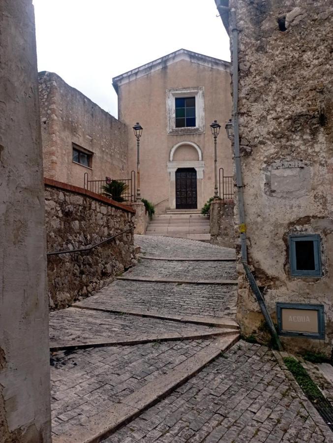 דירות Maranola Casa Ines מראה חיצוני תמונה