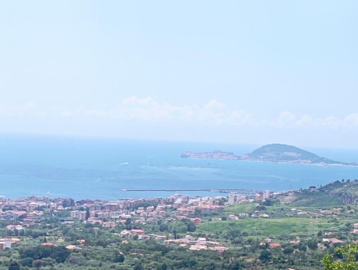 דירות Maranola Casa Ines מראה חיצוני תמונה