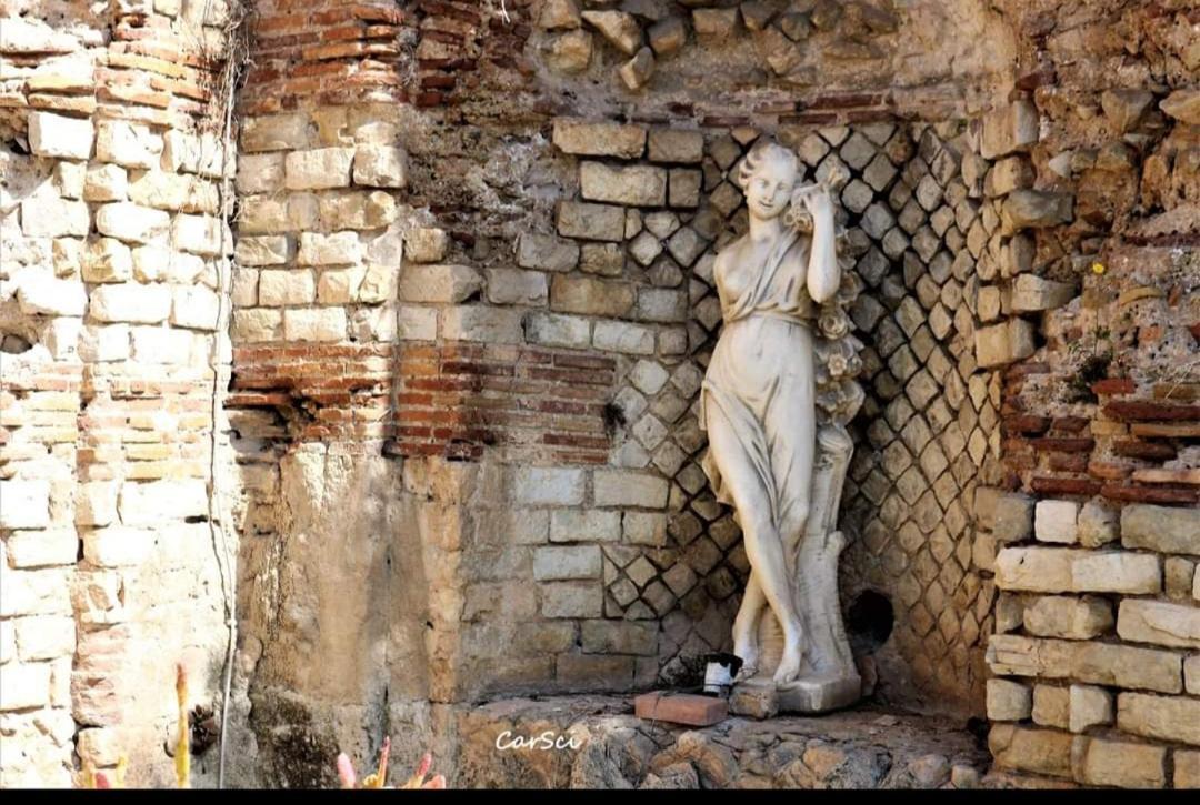 דירות Maranola Casa Ines מראה חיצוני תמונה