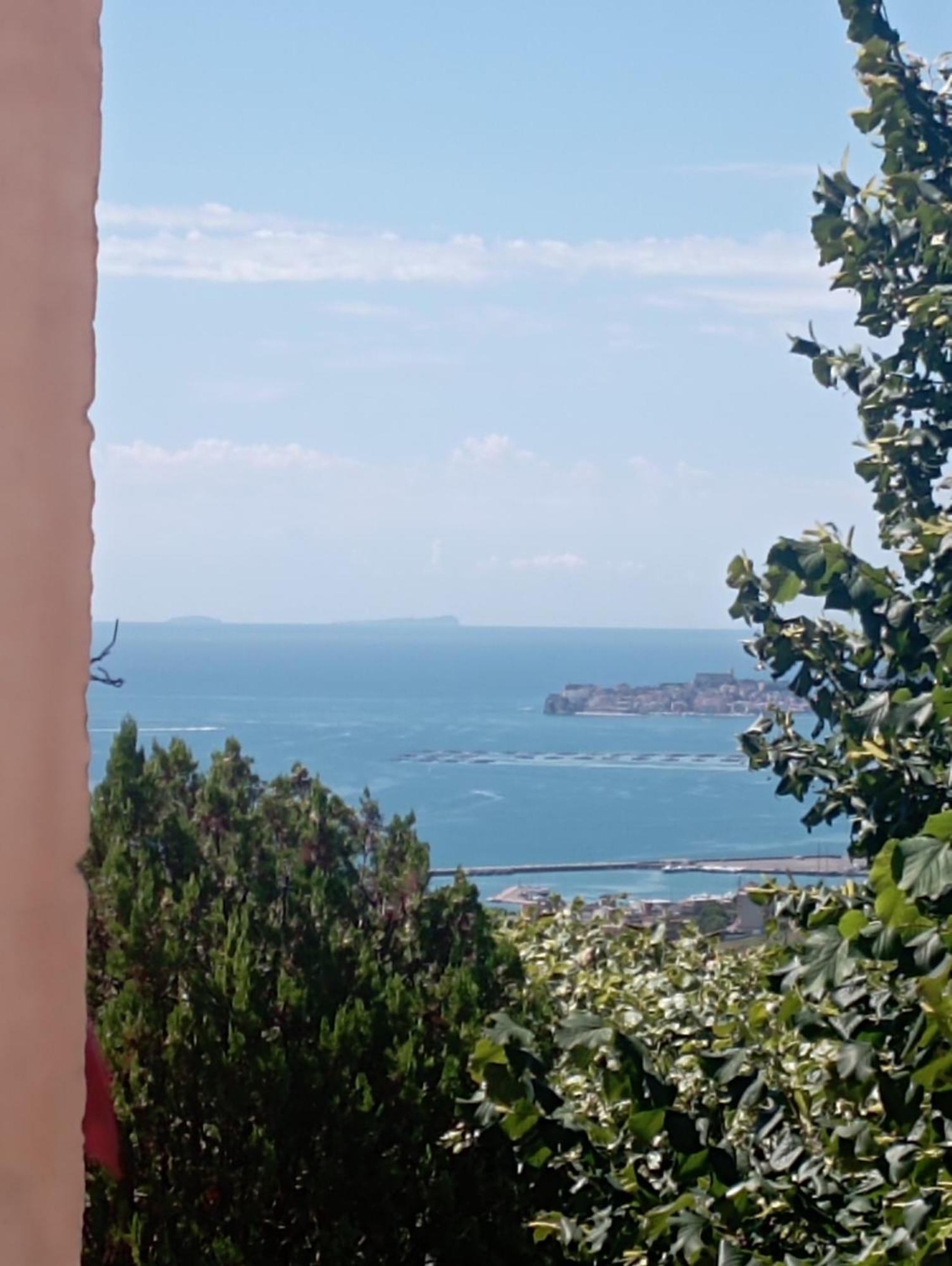 דירות Maranola Casa Ines חדר תמונה